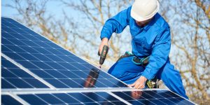 Installation Maintenance Panneaux Solaires Photovoltaïques à La Selle-Guerchaise